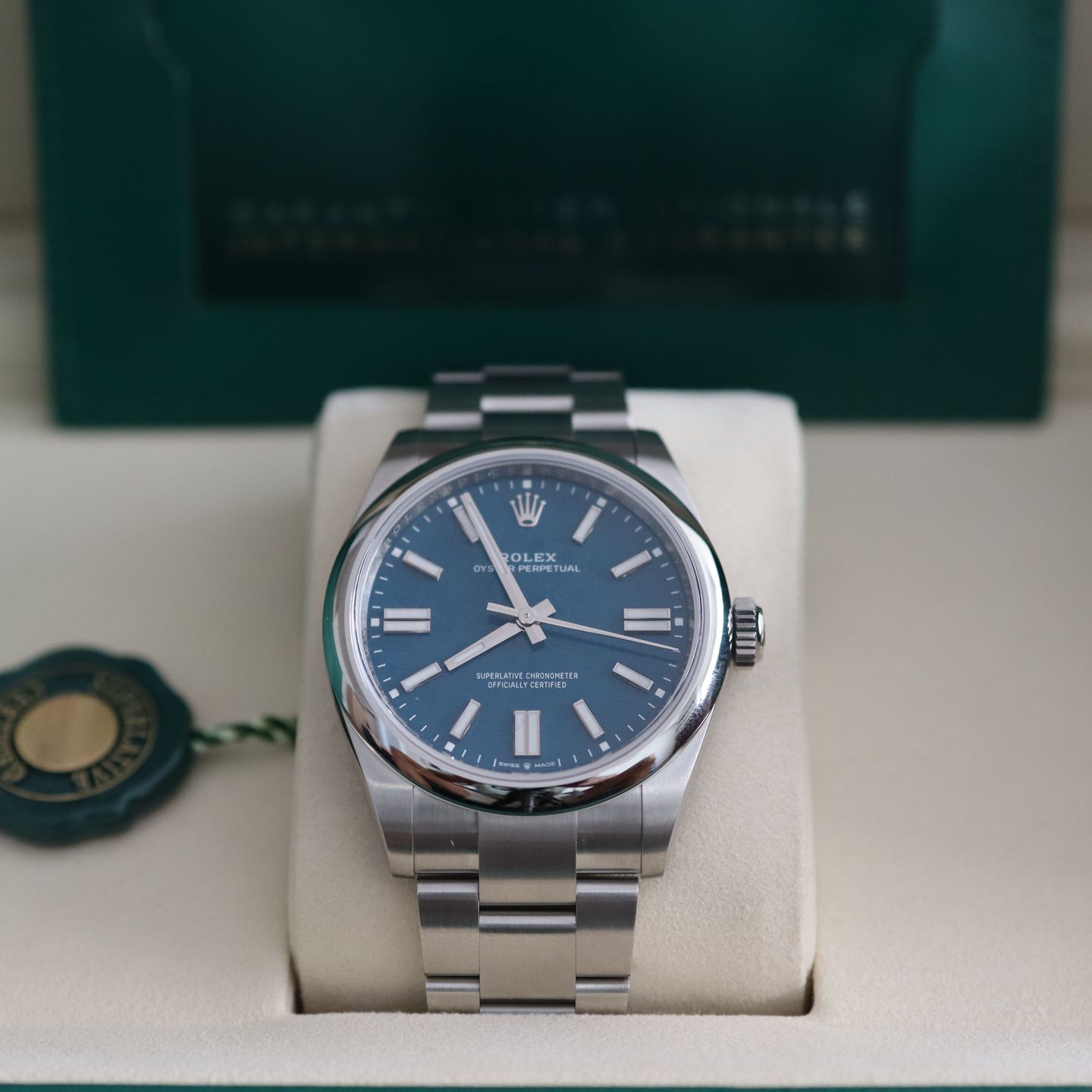 Rolex Oyster Perpetual 41 134300 (2025) - Blue dial 41 mm Steel case (2/8)