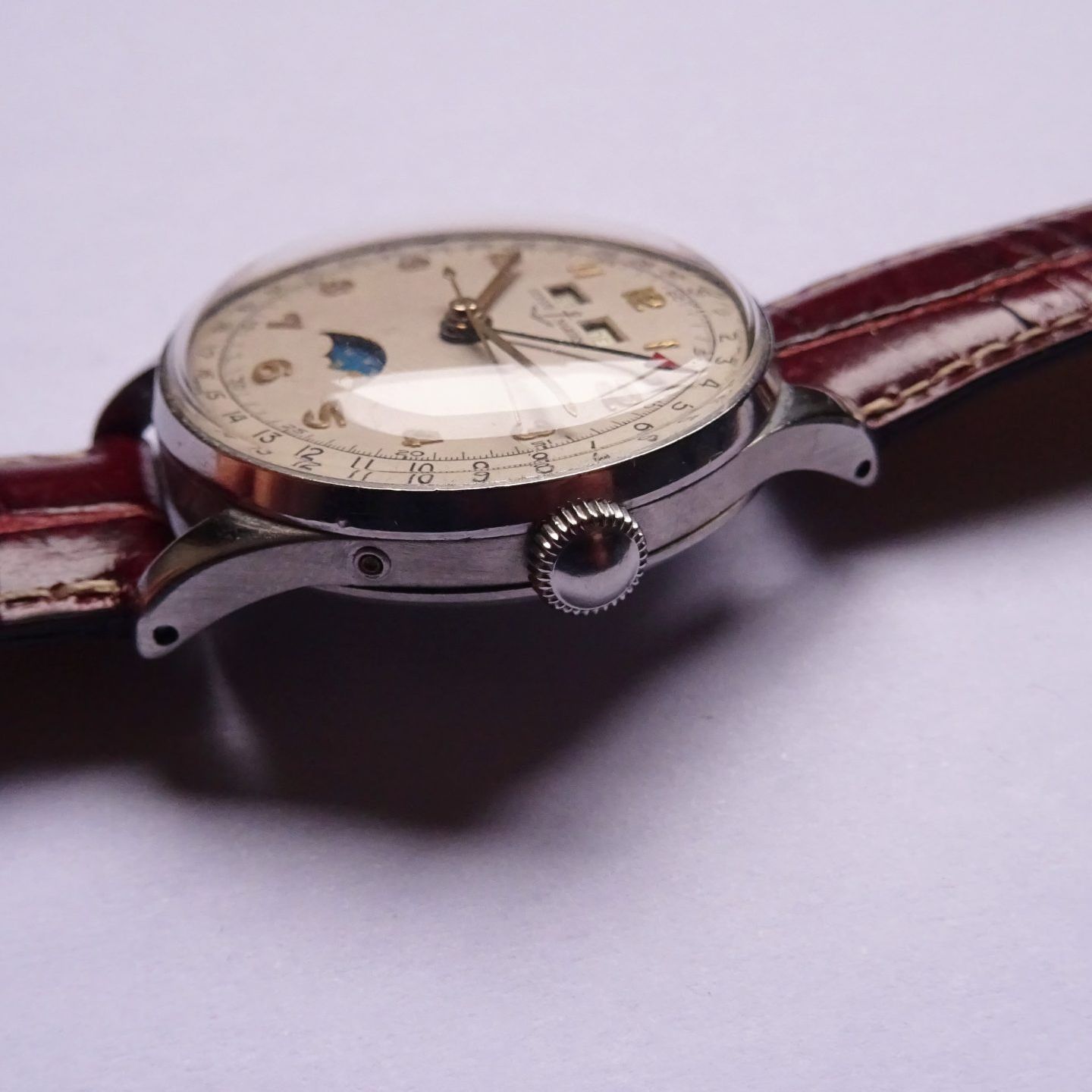 Ulysse Nardin Vintage - (1956) - White dial 35 mm Steel case (4/7)