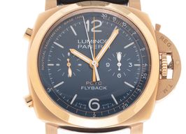 Panerai Luminor PAM01020 (2020) - Blue dial 44 mm Red Gold case