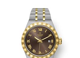 Tudor Royal 28303-0008 (2024) - Bruin wijzerplaat 28mm Staal