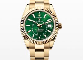 Rolex Sky-Dweller 336938 (2025) - Green dial 42 mm Yellow Gold case