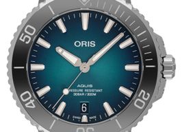 Oris Aquis Date 01 733 7732 4155-07 8 21 05PEB (2022) - Blue dial 40 mm Steel case