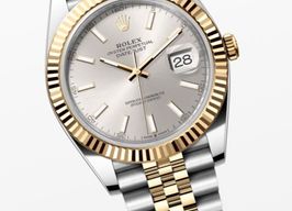 Rolex Datejust 41 126333 (2024) - Zilver wijzerplaat 41mm Goud/Staal