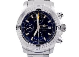 Breitling Avenger A13385101B1A1 -
