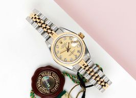 Rolex Lady-Datejust 69173 (1985) - Champagne dial 26 mm Gold/Steel case
