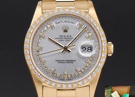 Rolex Day-Date 36 18348 (1988) - Silver dial 36 mm Yellow Gold case