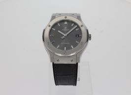 Hublot Classic Fusion Racing Grey 511.NX.7071.LR (2025) - Grijs wijzerplaat 45mm Titanium