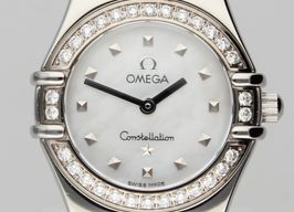 Omega Constellation Quartz 895.1243 (Unknown (random serial)) - Pearl dial 23 mm Steel case