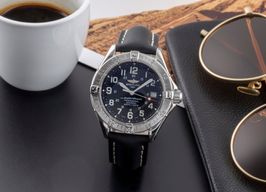 Breitling Superocean A17345 -