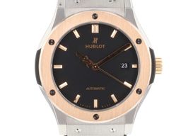Hublot Classic Fusion 542.NO.1181.LR (2017) - Zwart wijzerplaat 42mm Titanium