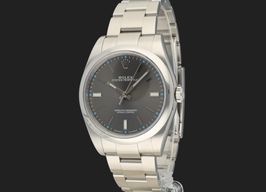 Rolex Oyster Perpetual 39 114300 -