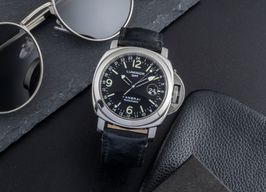 Panerai Luminor PAM00063 (Unknown (random serial)) - Black dial 44 mm Steel case
