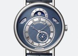 Breguet Classique 7337BB/Y5/9VU (2021) - Blue dial 39 mm White Gold case