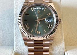 Rolex Day-Date 40 228235 -