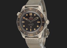 Omega Seamaster Diver 300 M 210.90.42.20.01.001 (2020) - Brown dial 42 mm Titanium case