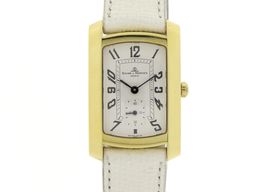 Baume & Mercier Hampton MV045224 (2000) - White dial 26 mm Yellow Gold case