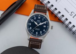 IWC Pilot Mark IW327004 -