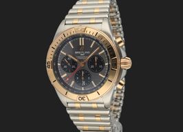 Breitling Chronomat 42 UB0134101B1U1 (2020) - Grijs wijzerplaat 42mm Staal