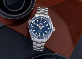 Omega Seamaster Planet Ocean 232.90.38.20.03.001 (2019) - Blue dial 38 mm Titanium case