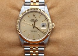 Rolex Datejust 36 16233 (Unknown (random serial)) - Champagne dial 36 mm Gold/Steel case
