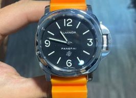 Panerai Luminor Base Logo PAM00000 (2015) - Black dial 44 mm Steel case