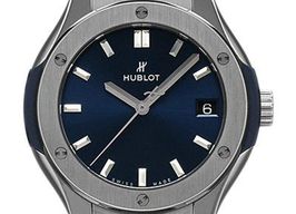 Hublot Classic Fusion Blue 581.NX.7170.LR (2023) - Blue dial 33 mm Titanium case