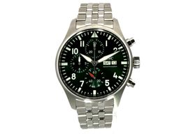 IWC Pilot Chronograph IW378006 (2024) - Groen wijzerplaat 43mm Staal