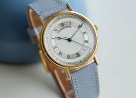 Breguet Classique 5930BA/12/986 (Unknown (random serial)) - Silver dial 36 mm Yellow Gold case