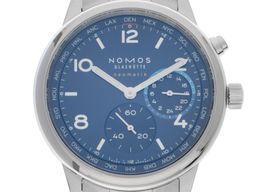 NOMOS Club 790 -