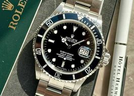 Rolex Submariner Date 16610 T (2007) - Zwart wijzerplaat 40mm Staal