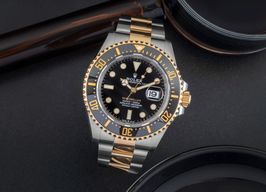 Rolex Sea-Dweller 126603 (Unknown (random serial)) - Black dial 43 mm Gold/Steel case