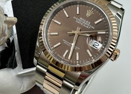 Rolex Datejust 36 126231 (2024) - Bruin wijzerplaat 36mm Goud/Staal