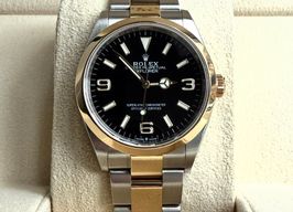 Rolex Explorer 124273 (2022) - Black dial 36 mm Gold/Steel case
