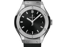 Hublot Classic Fusion Quartz 581.NX.1470.RX (2025) - Black dial 33 mm Titanium case