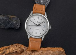 Jaeger-LeCoultre Master Control Date Q4018420 (Unknown (random serial)) - Silver dial 40 mm Steel case