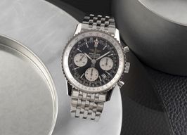 Breitling Navitimer A23322-011 (Onbekend (willekeurig serienummer)) - Zwart wijzerplaat 42mm Staal