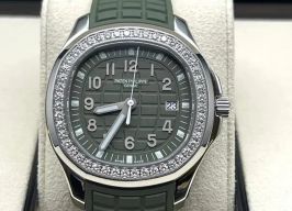 Patek Philippe Aquanaut 5267/200A-011 (2024) - Green dial 39 mm Steel case