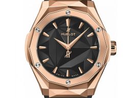 Hublot Classic Fusion 550.OS.1800.RX.ORL19 (2023) - Black dial 40 mm Rose Gold case