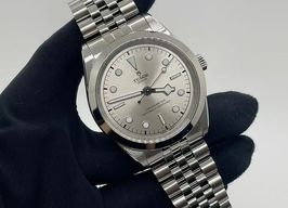 Tudor Black Bay 79680 -