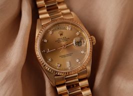 Rolex Day-Date 36 18238 (1988) - Champagne dial 36 mm Yellow Gold case