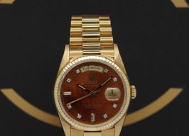 Rolex Day-Date 36 18238 (1992) - Brown dial 36 mm Yellow Gold case