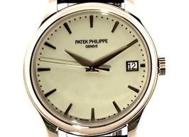 Patek Philippe Calatrava 5227R-001 (2024) - White dial 39 mm Rose Gold case