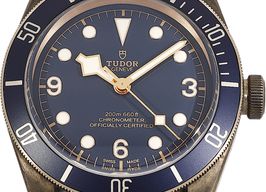 Tudor Black Bay Bronze 79250BB (2024) - Blue dial 43 mm Bronze case
