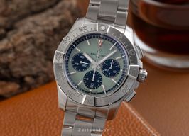 Breitling Avenger AB0147101L1X1 -