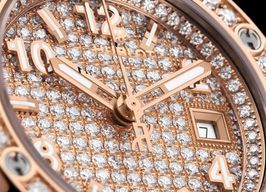 Hublot Big Bang 485.OX.9000.RX.1604 (2025) - Goud wijzerplaat 33mm Roségoud