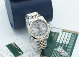 Rolex Datejust 36 116233 (2012) - Silver dial 36 mm Gold/Steel case