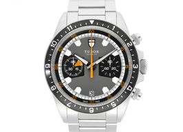 Tudor Heritage Chrono 70330N (2017) - Grijs wijzerplaat 42mm Staal