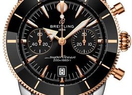 Breitling Superocean Heritage 42 UB0156H11B1A1 (2026) - Zwart wijzerplaat 42mm Goud/Staal