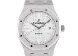 Audemars Piguet Royal Oak Selfwinding 15400ST.OO.1220ST.02.A (2018) - Silver dial 41 mm Steel case