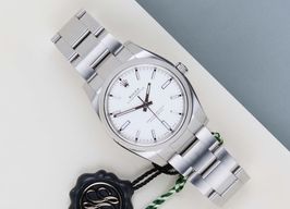 Rolex Oyster Perpetual 34 114200 -